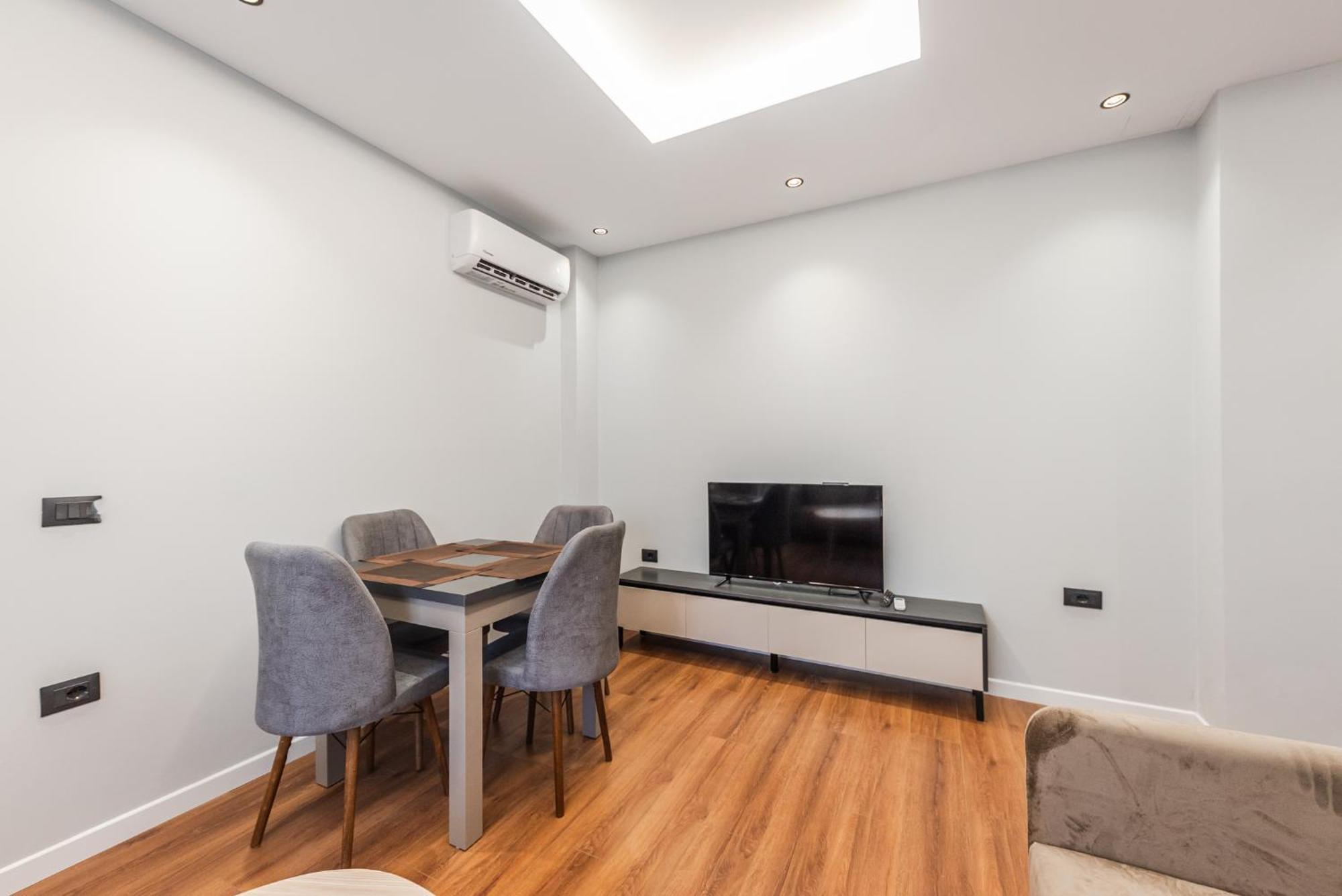 Sr Apartments Golem غوليم المظهر الخارجي الصورة