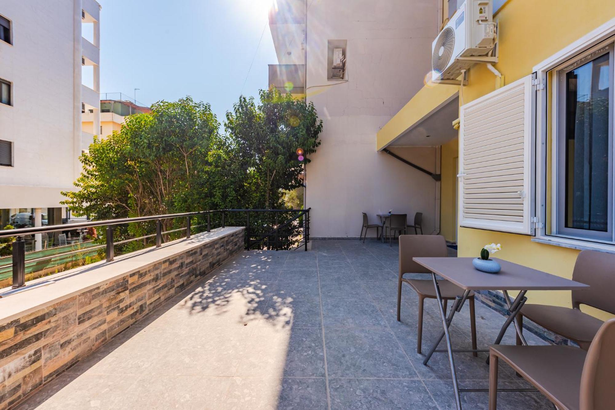 Sr Apartments Golem غوليم المظهر الخارجي الصورة