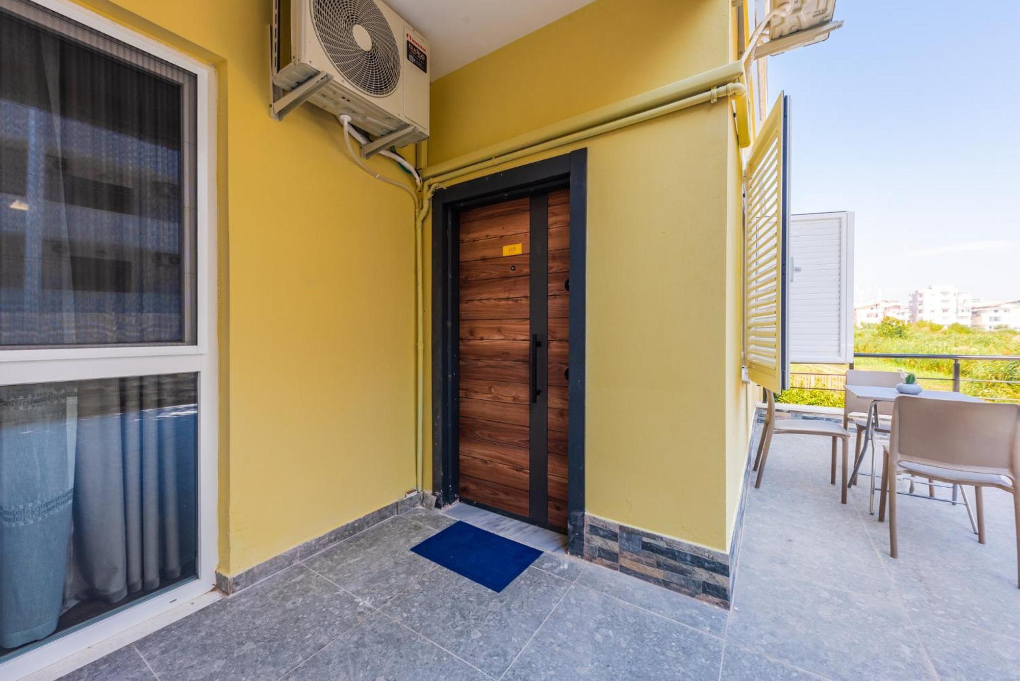 Sr Apartments Golem غوليم المظهر الخارجي الصورة