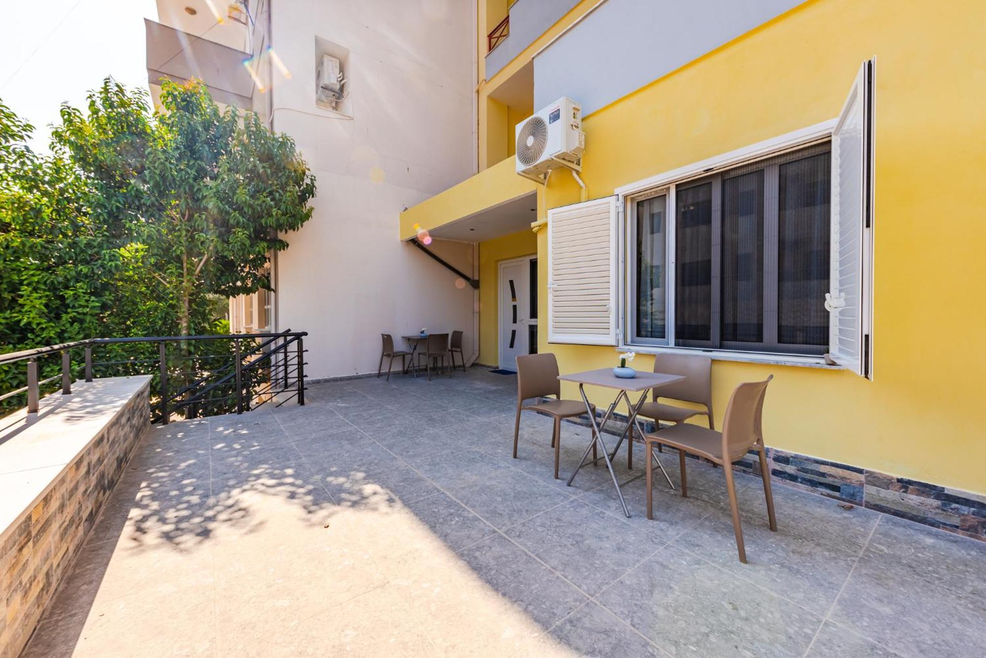 Sr Apartments Golem غوليم المظهر الخارجي الصورة