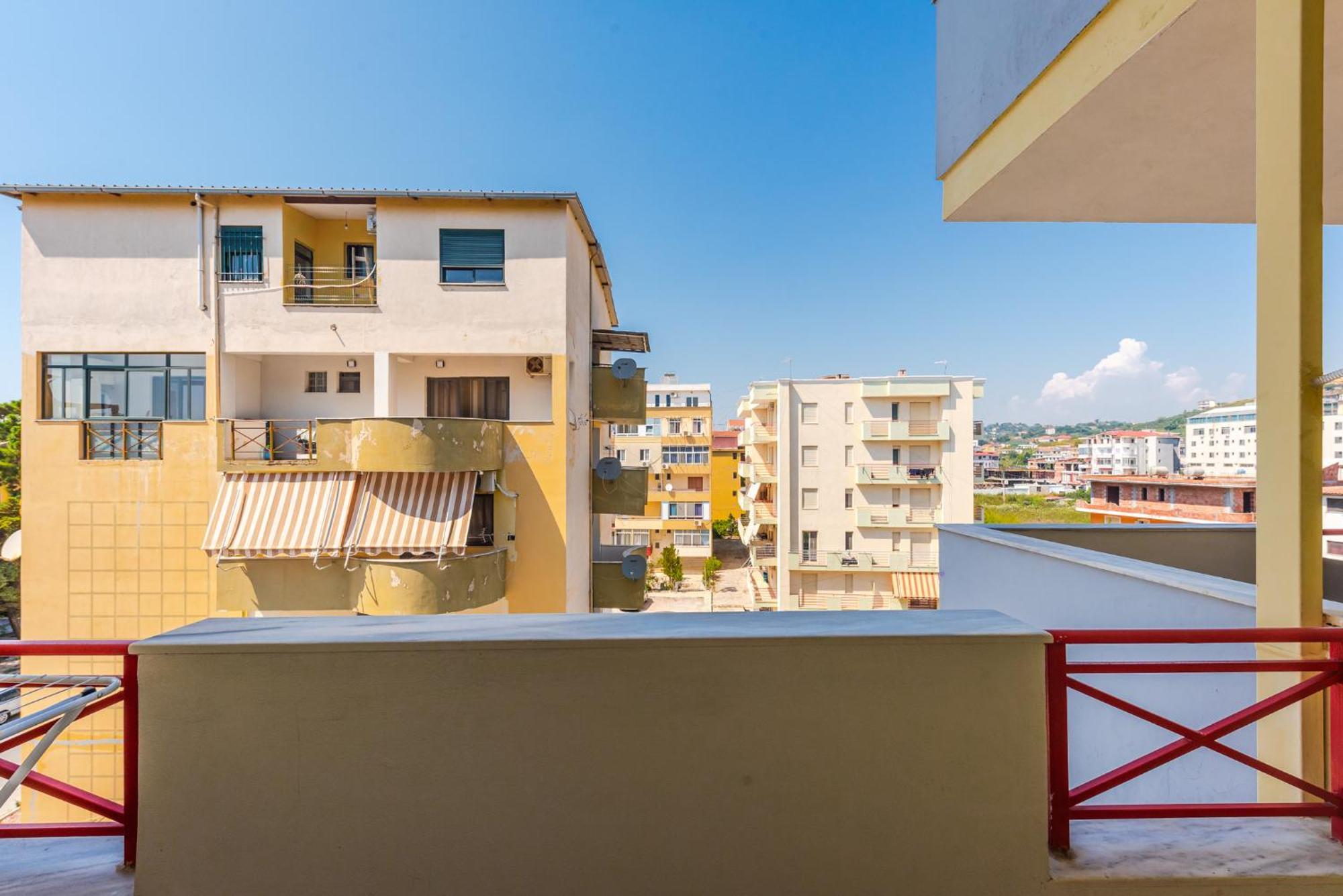 Sr Apartments Golem غوليم المظهر الخارجي الصورة