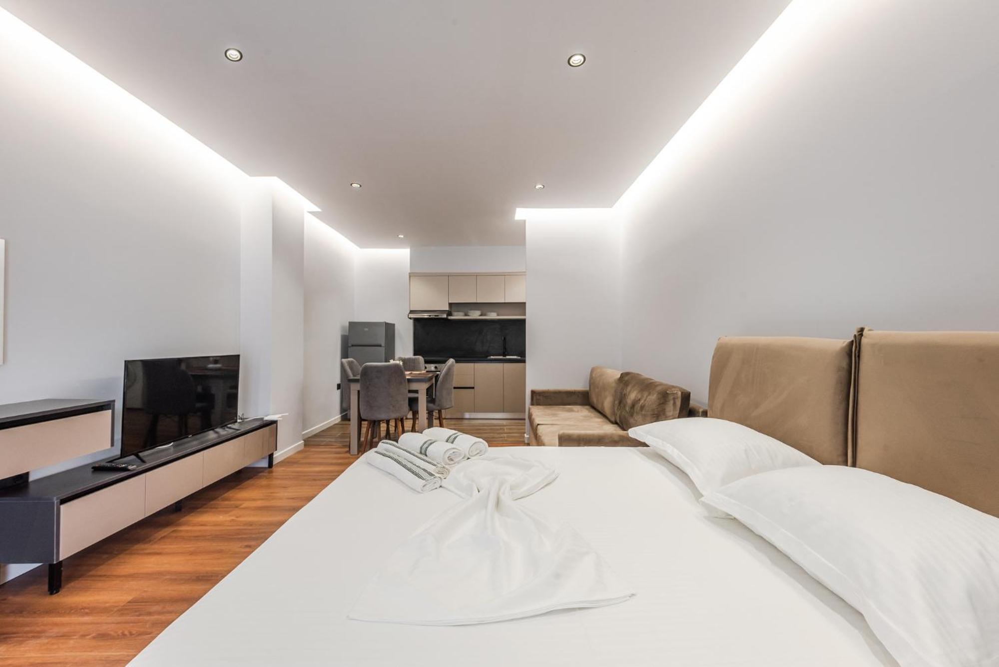 Sr Apartments Golem غوليم المظهر الخارجي الصورة