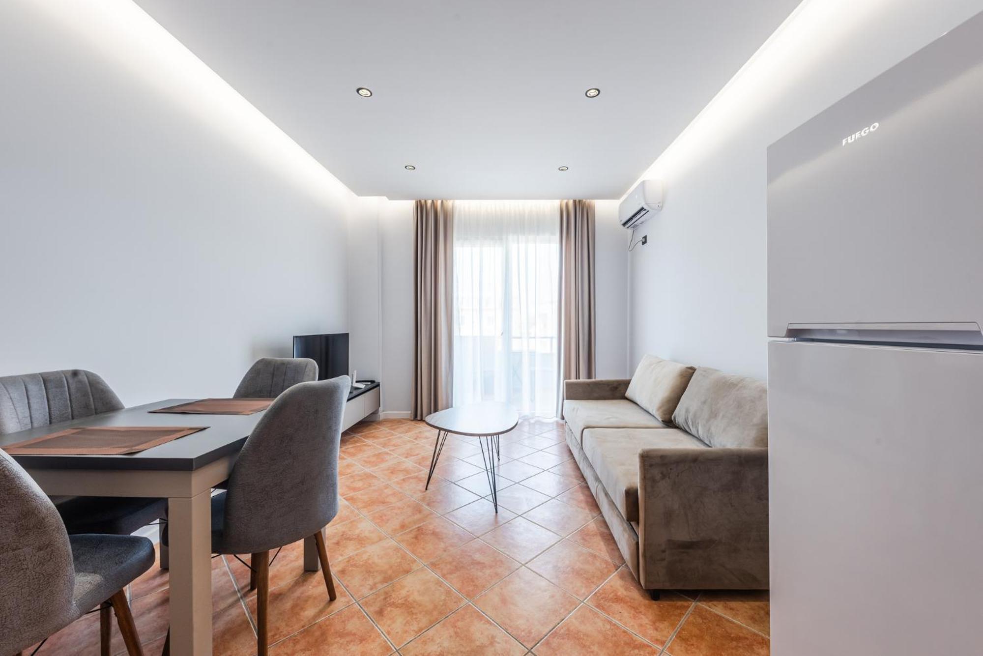 Sr Apartments Golem غوليم المظهر الخارجي الصورة